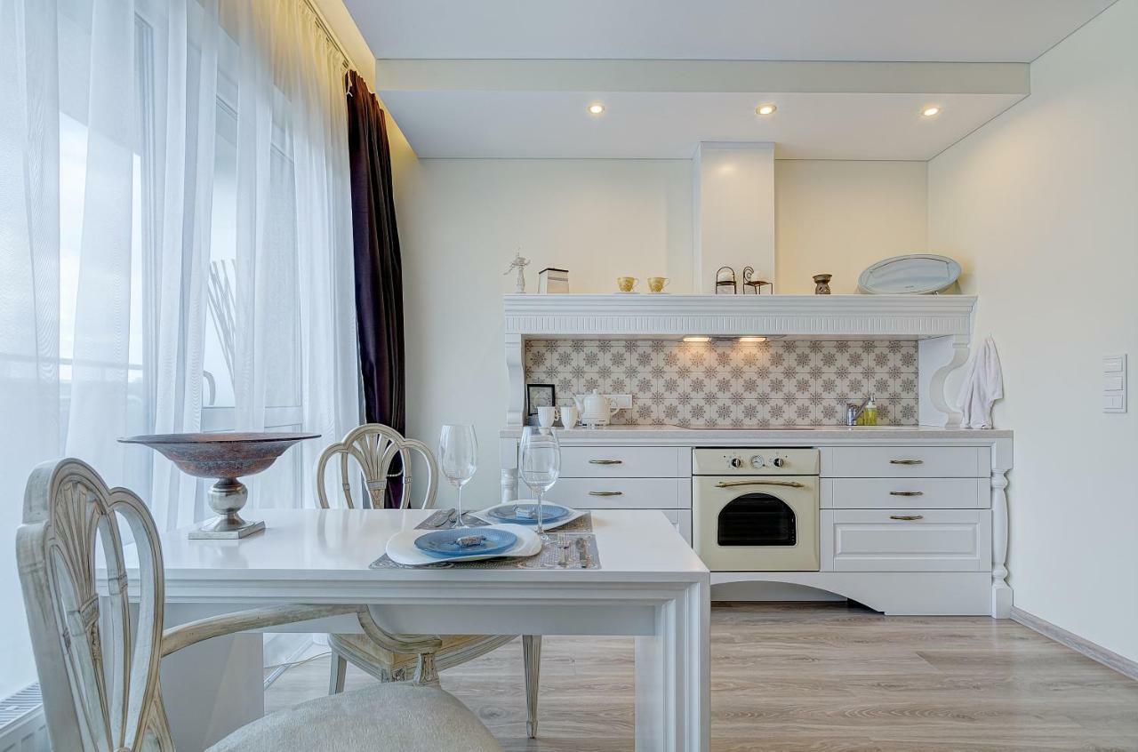 Bright Apartment Near Akropolis 维尔纽斯 外观 照片