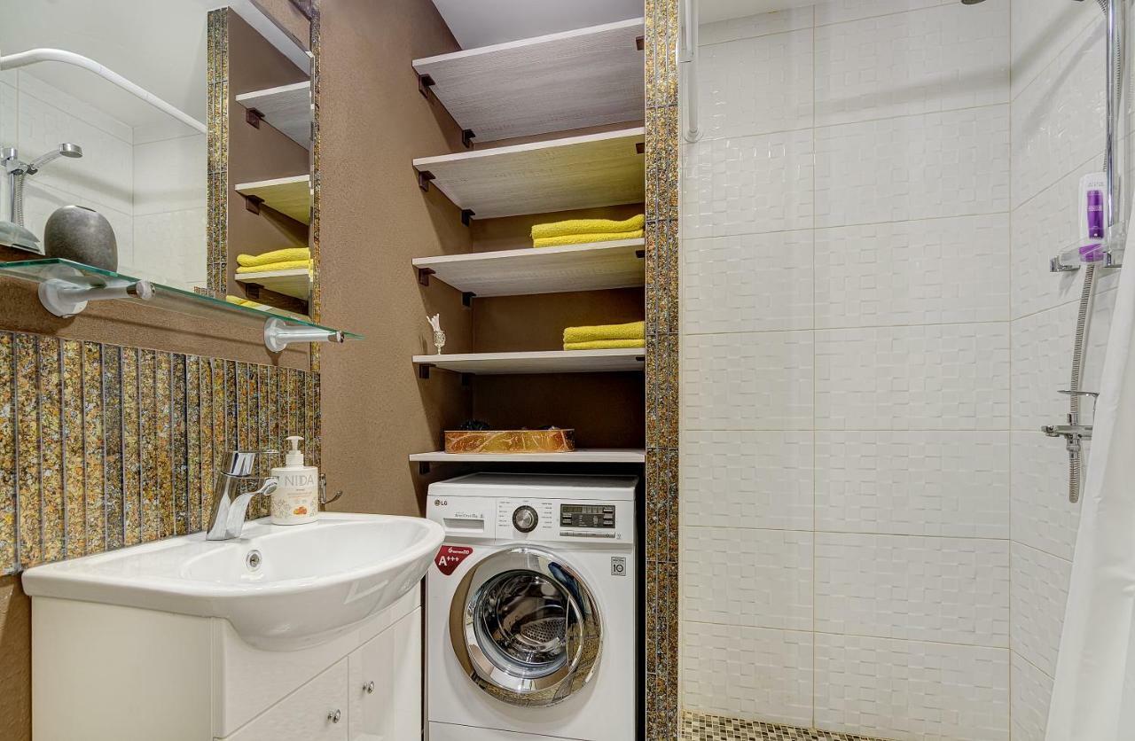 Bright Apartment Near Akropolis 维尔纽斯 外观 照片
